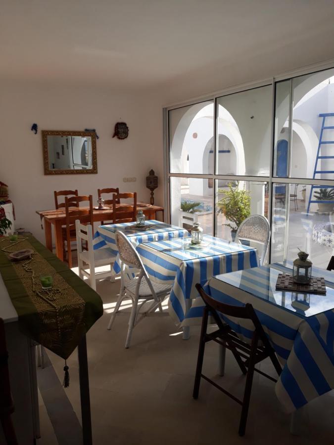 Bed and Breakfast Dar Chick Yahia Ile De Djerba Mezrane Exteriér fotografie